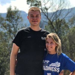 Meet your Posher, Mackenzie